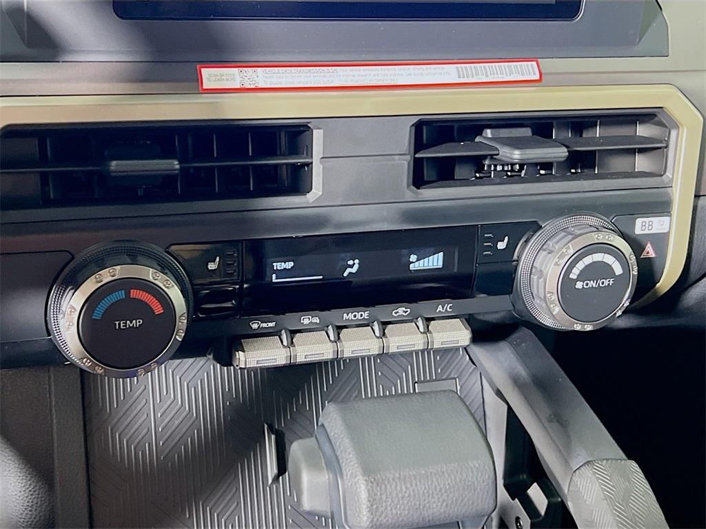 new 2025 Toyota Tacoma car