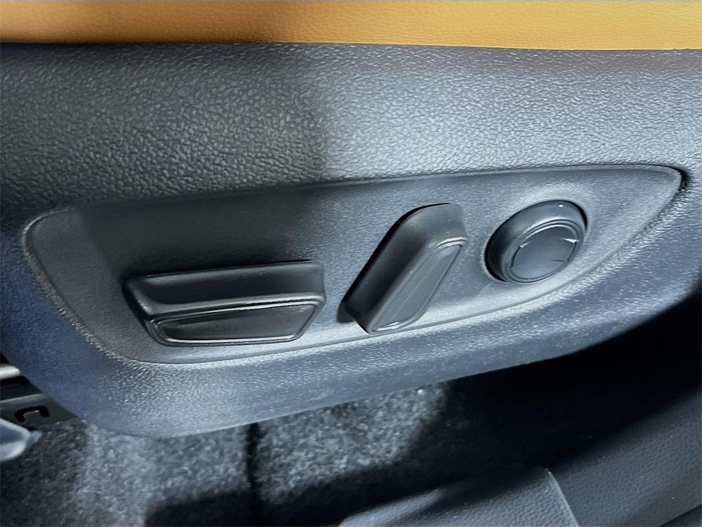 new 2025 Toyota Highlander car