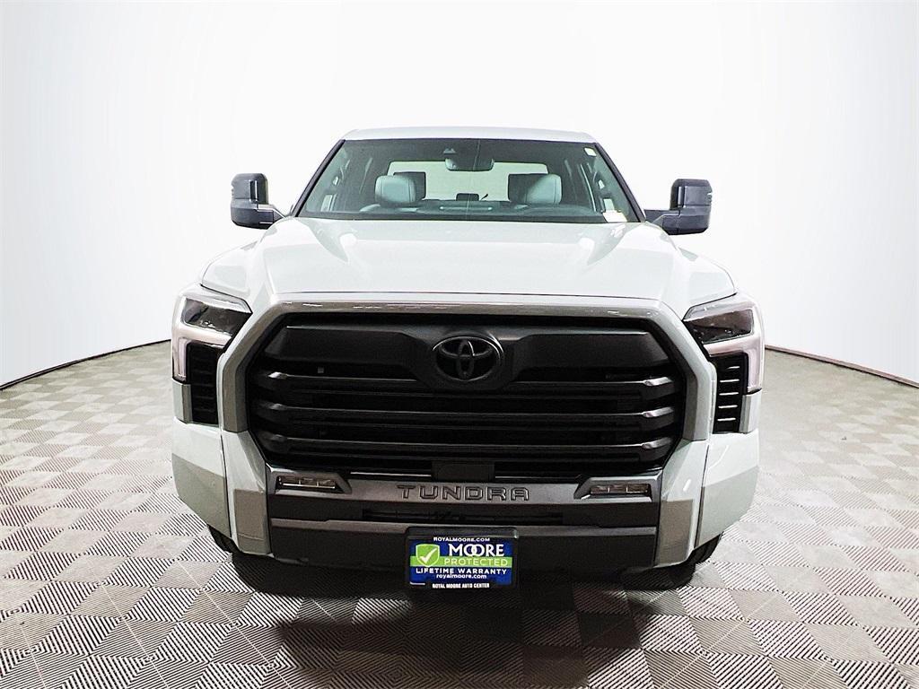 new 2025 Toyota Tundra car