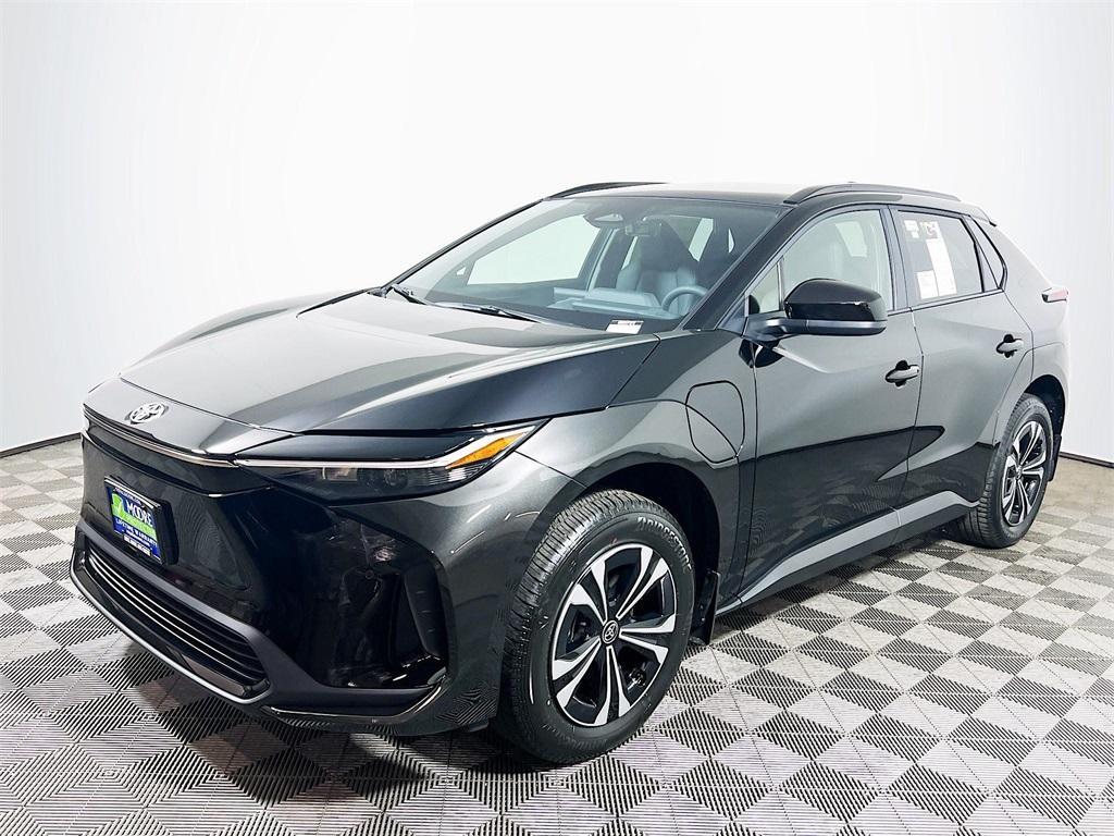 new 2025 Toyota bZ4X car