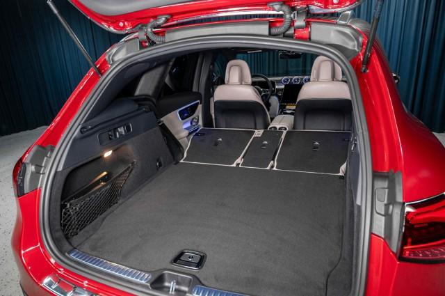 new 2025 Mercedes-Benz GLC 300 car, priced at $58,675