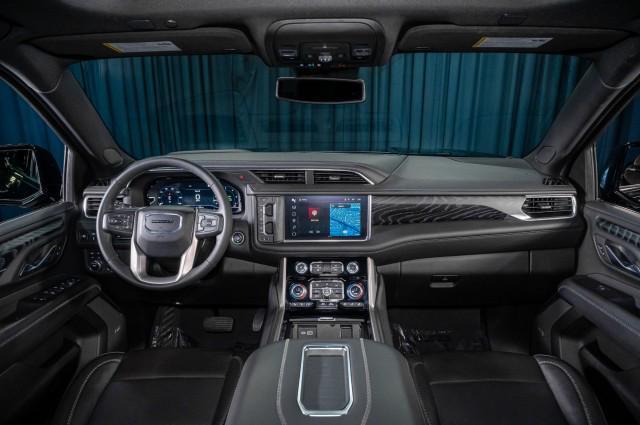 used 2023 GMC Yukon car, priced at $62,991