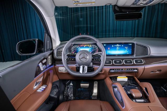new 2025 Mercedes-Benz GLS 450 car, priced at $98,165