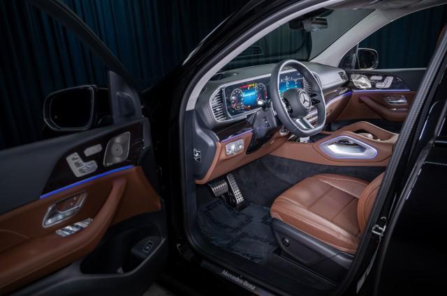 new 2025 Mercedes-Benz GLS 450 car, priced at $98,165