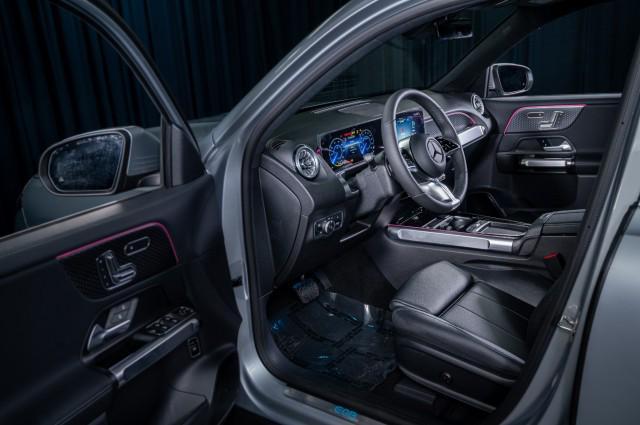 new 2025 Mercedes-Benz EQB 250 car, priced at $58,330