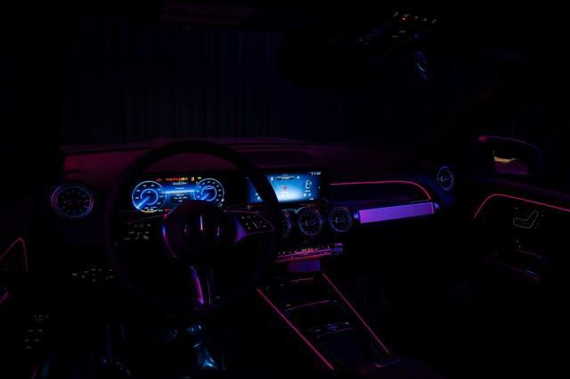 new 2025 Mercedes-Benz EQB 250 car, priced at $58,330