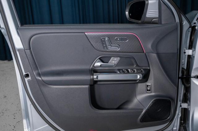 new 2025 Mercedes-Benz EQB 250 car, priced at $58,330