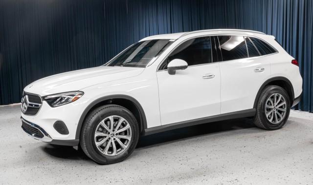 new 2024 Mercedes-Benz GLC 300 car, priced at $55,005