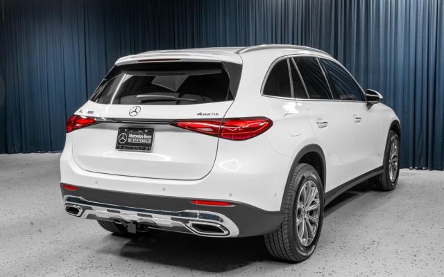 new 2024 Mercedes-Benz GLC 300 car, priced at $55,005