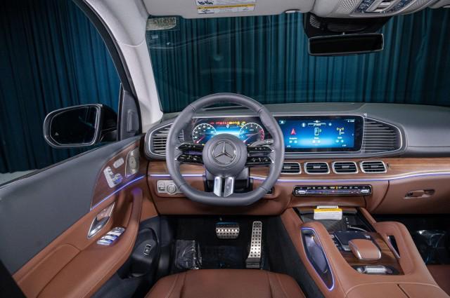 new 2025 Mercedes-Benz GLS 450 car, priced at $98,075