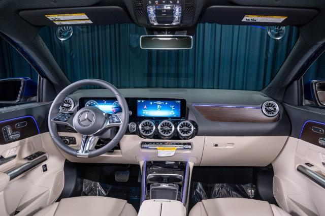 used 2025 Mercedes-Benz GLA 250 car, priced at $38,994
