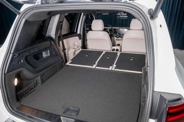 new 2025 Mercedes-Benz GLB 250 car, priced at $47,145