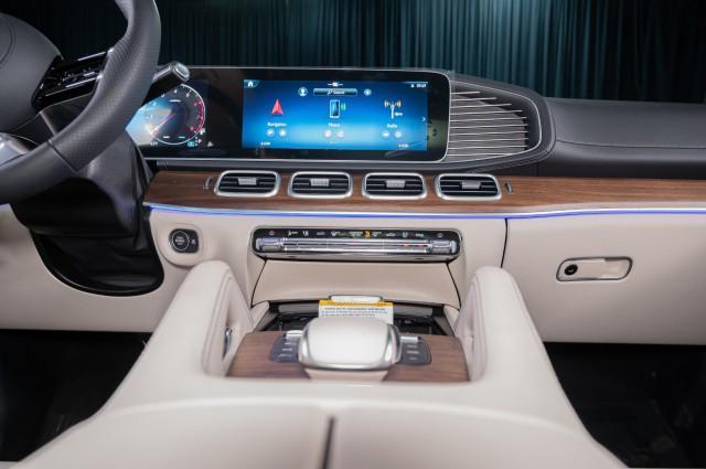 new 2025 Mercedes-Benz GLS 450 car, priced at $104,325