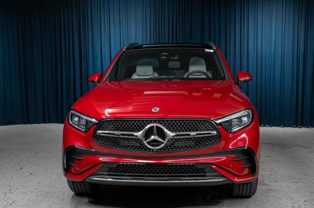 new 2025 Mercedes-Benz GLC 350e car, priced at $72,525