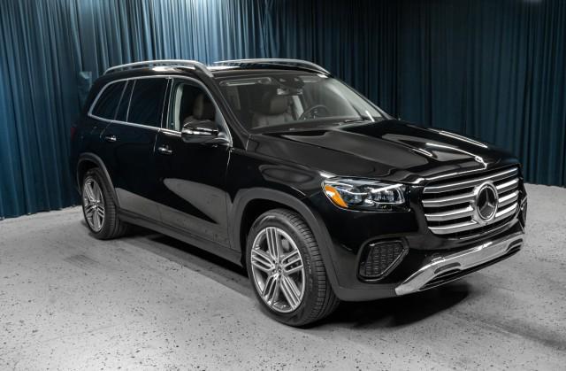 new 2025 Mercedes-Benz GLS 450 car, priced at $92,945