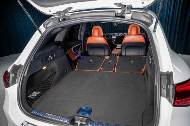 new 2026 Mercedes-Benz GLC 300 car, priced at $55,400