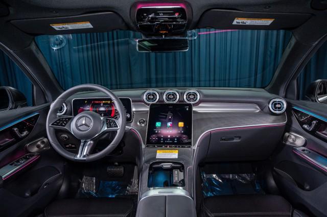 new 2025 Mercedes-Benz GLC 300 car, priced at $59,175