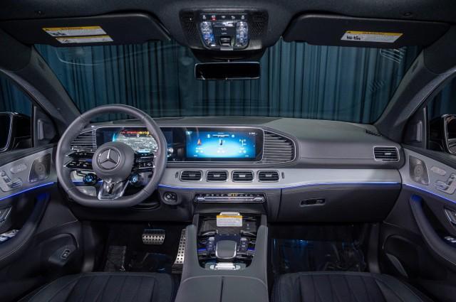 new 2025 Mercedes-Benz AMG GLE 53 car, priced at $111,705