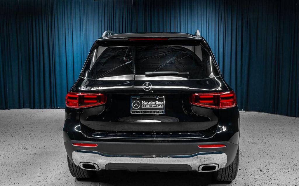 new 2025 Mercedes-Benz GLB 250 car, priced at $44,550