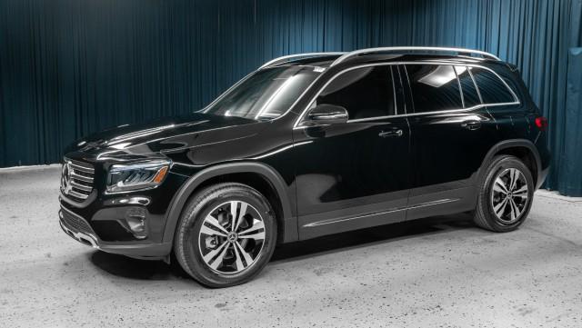 new 2025 Mercedes-Benz GLB 250 car, priced at $44,550