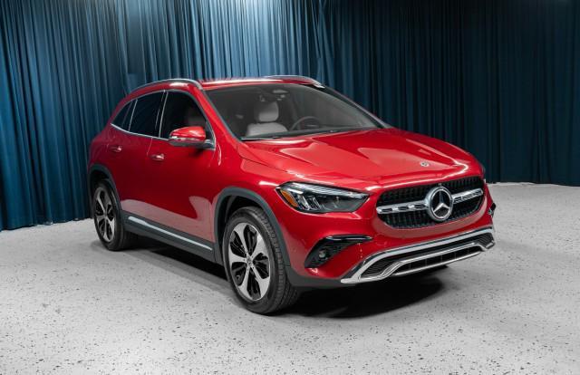 new 2025 Mercedes-Benz GLA 250 car, priced at $50,690