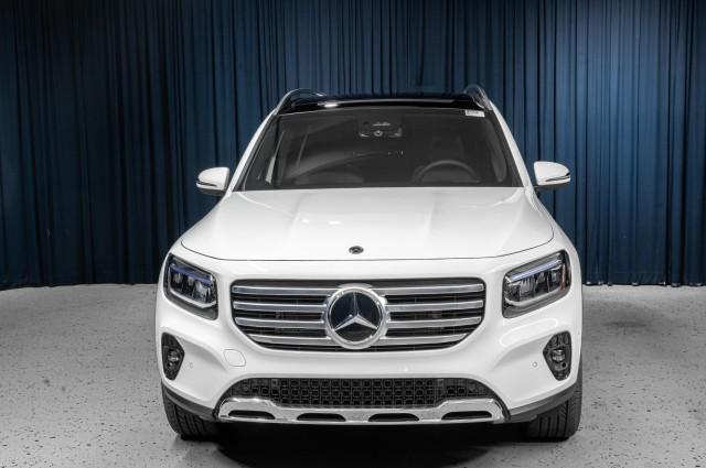 new 2025 Mercedes-Benz GLB 250 car, priced at $51,665