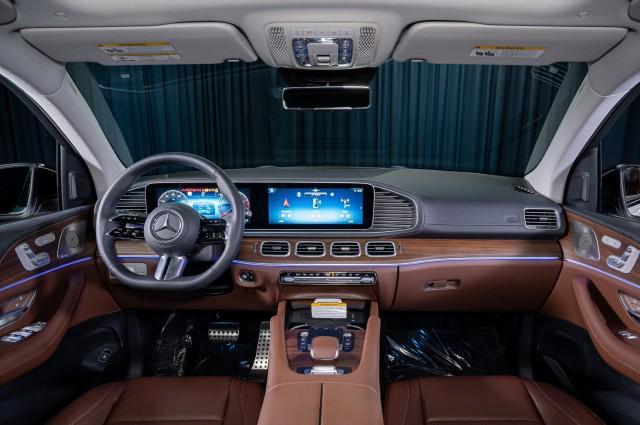 new 2025 Mercedes-Benz GLS 450 car, priced at $98,010