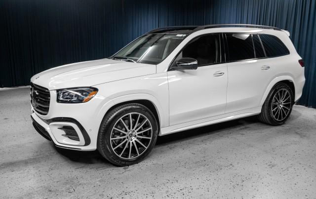 new 2025 Mercedes-Benz GLS 450 car, priced at $98,010