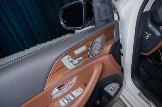 new 2025 Mercedes-Benz GLS 450 car, priced at $98,010