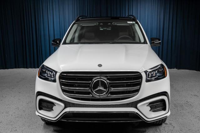 new 2025 Mercedes-Benz GLS 450 car, priced at $98,010