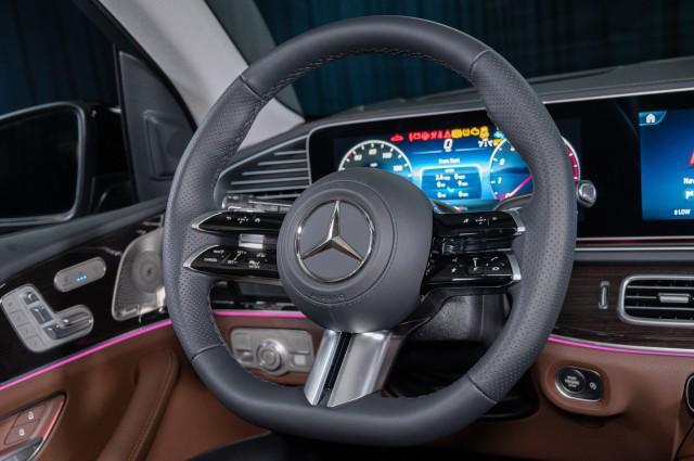 new 2025 Mercedes-Benz GLS 450 car, priced at $98,165
