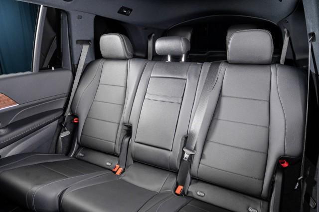 used 2025 Mercedes-Benz GLS 450 car, priced at $83,994