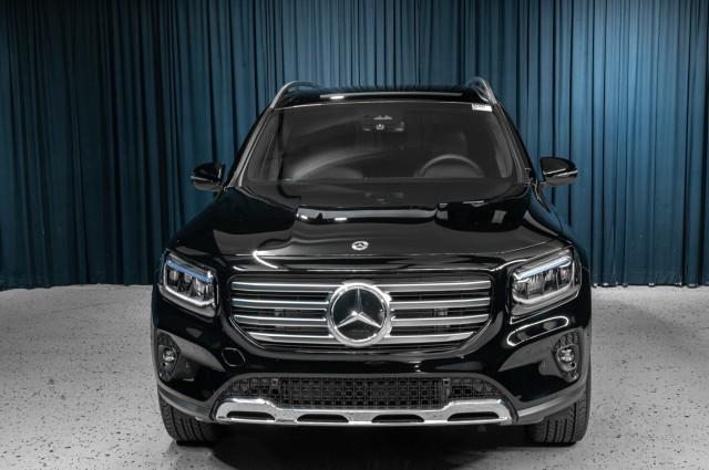 new 2024 Mercedes-Benz GLB 250 car, priced at $49,590