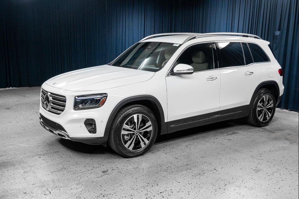 new 2025 Mercedes-Benz GLB 250 car, priced at $47,145
