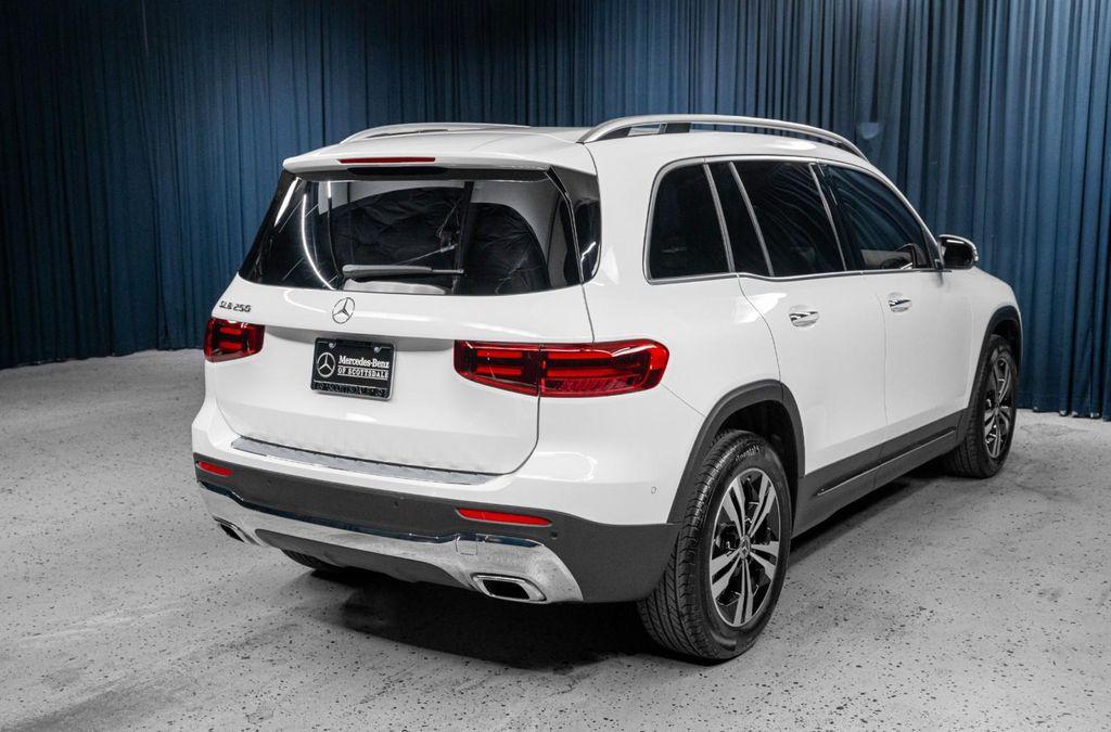 new 2025 Mercedes-Benz GLB 250 car, priced at $47,145