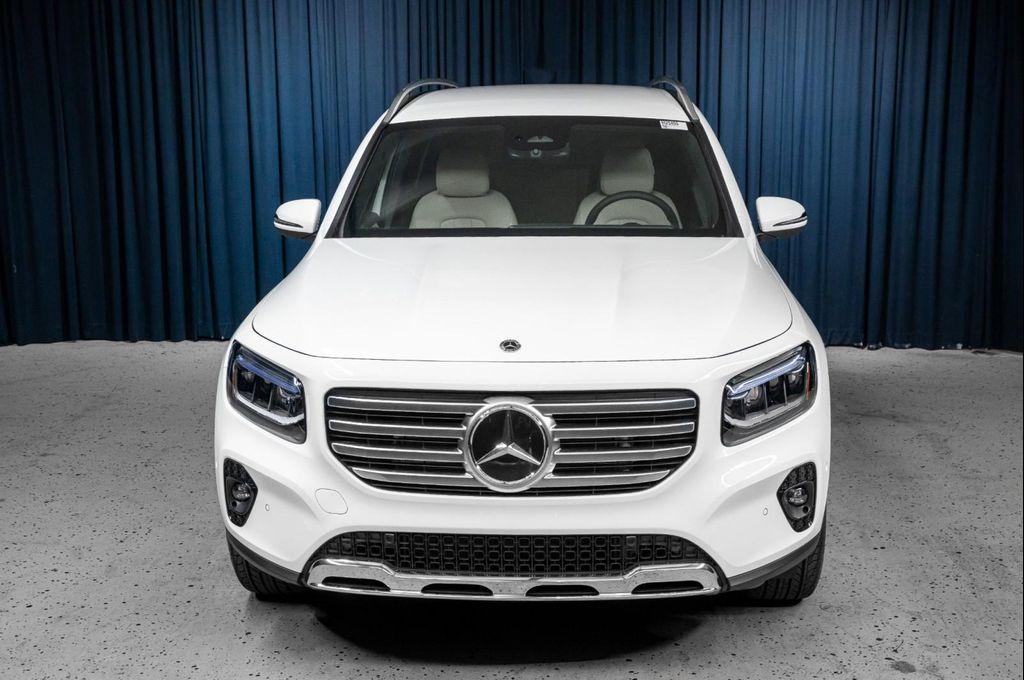 new 2025 Mercedes-Benz GLB 250 car, priced at $47,145
