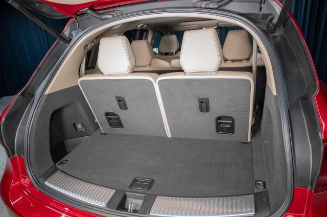 used 2020 Acura MDX car, priced at $29,294