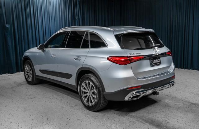 new 2025 Mercedes-Benz GLC 300 car, priced at $61,025