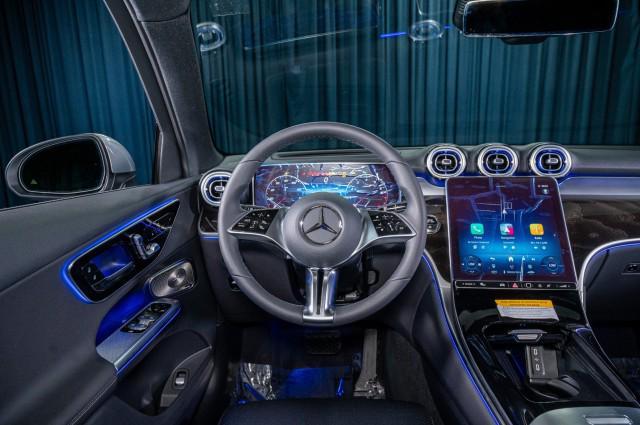 new 2025 Mercedes-Benz GLC 300 car, priced at $61,025