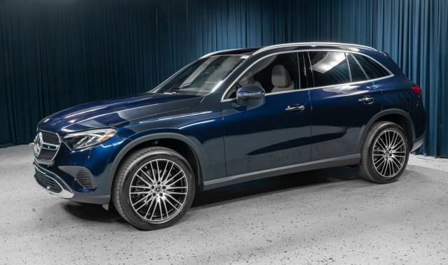 new 2024 Mercedes-Benz GLC 300 car, priced at $58,745