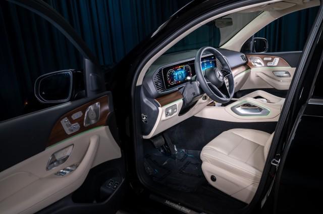 new 2025 Mercedes-Benz GLE 450e car, priced at $77,375
