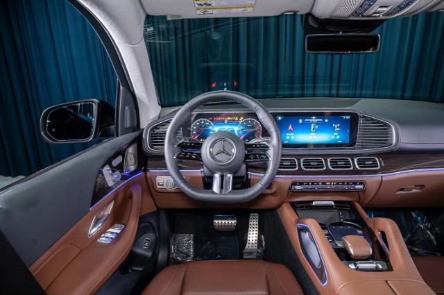 new 2025 Mercedes-Benz GLS 450 car, priced at $98,850