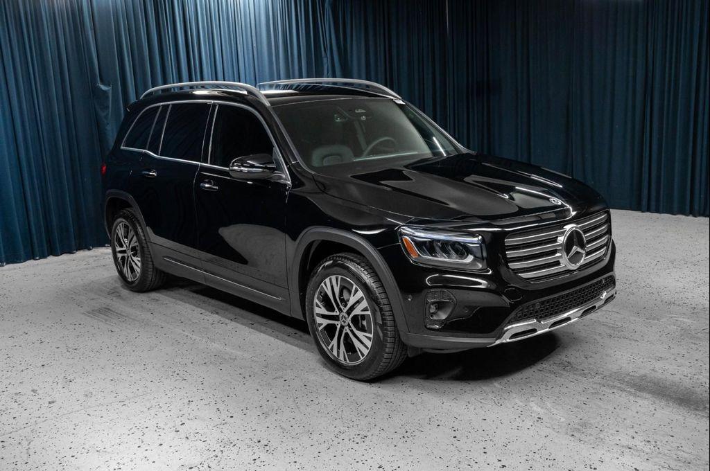 new 2025 Mercedes-Benz GLB 250 car, priced at $47,420