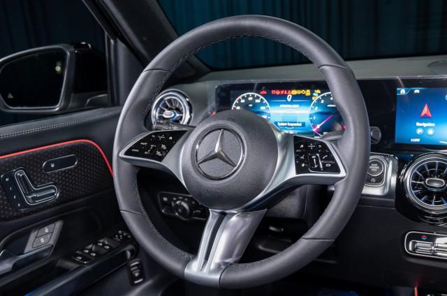 new 2025 Mercedes-Benz GLB 250 car, priced at $49,420