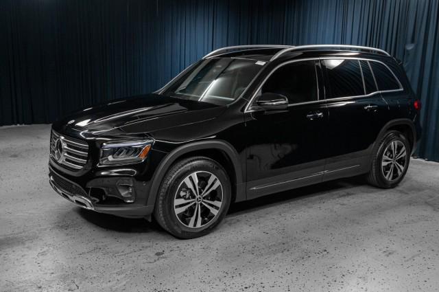 new 2025 Mercedes-Benz GLB 250 car, priced at $49,420