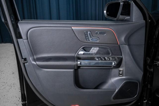 new 2025 Mercedes-Benz GLB 250 car, priced at $49,420