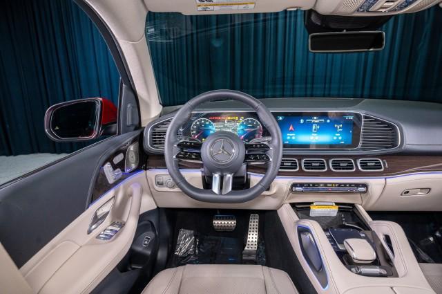 new 2025 Mercedes-Benz GLS 450 car, priced at $101,740