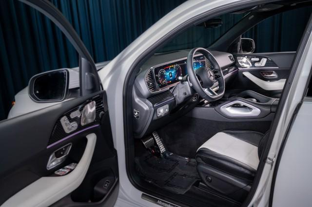 new 2026 Mercedes-Benz GLE 450 car, priced at $84,250