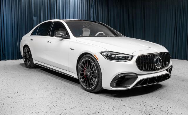 new 2025 Mercedes-Benz AMG S 63 E car, priced at $224,300