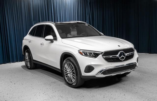 new 2025 Mercedes-Benz GLC 300 car, priced at $53,045